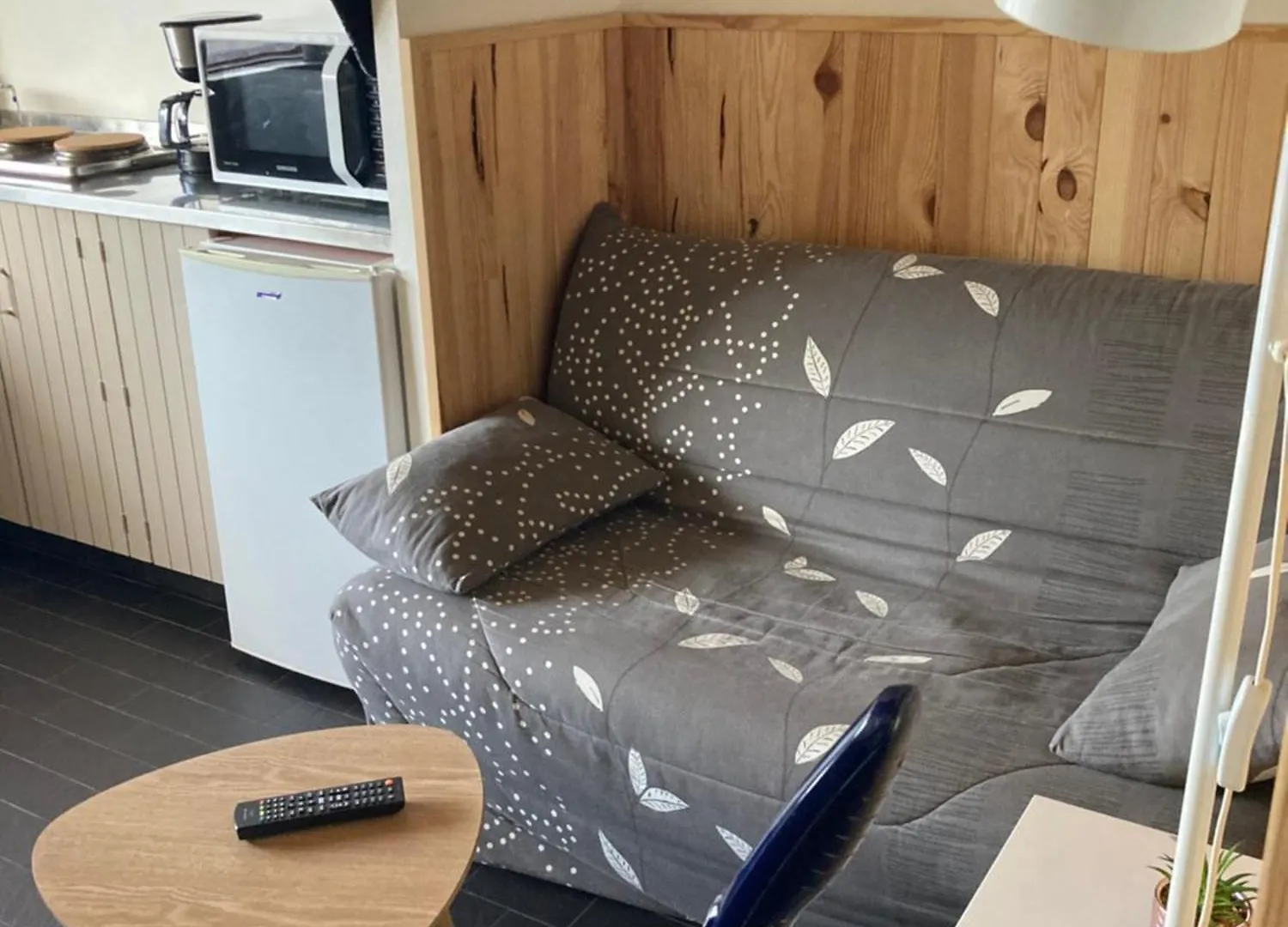Duplex Renove Dans Residence Prive Proche De Toutes Commodites Place De Parking Inclu لا بوربول 0*,  فرنسا